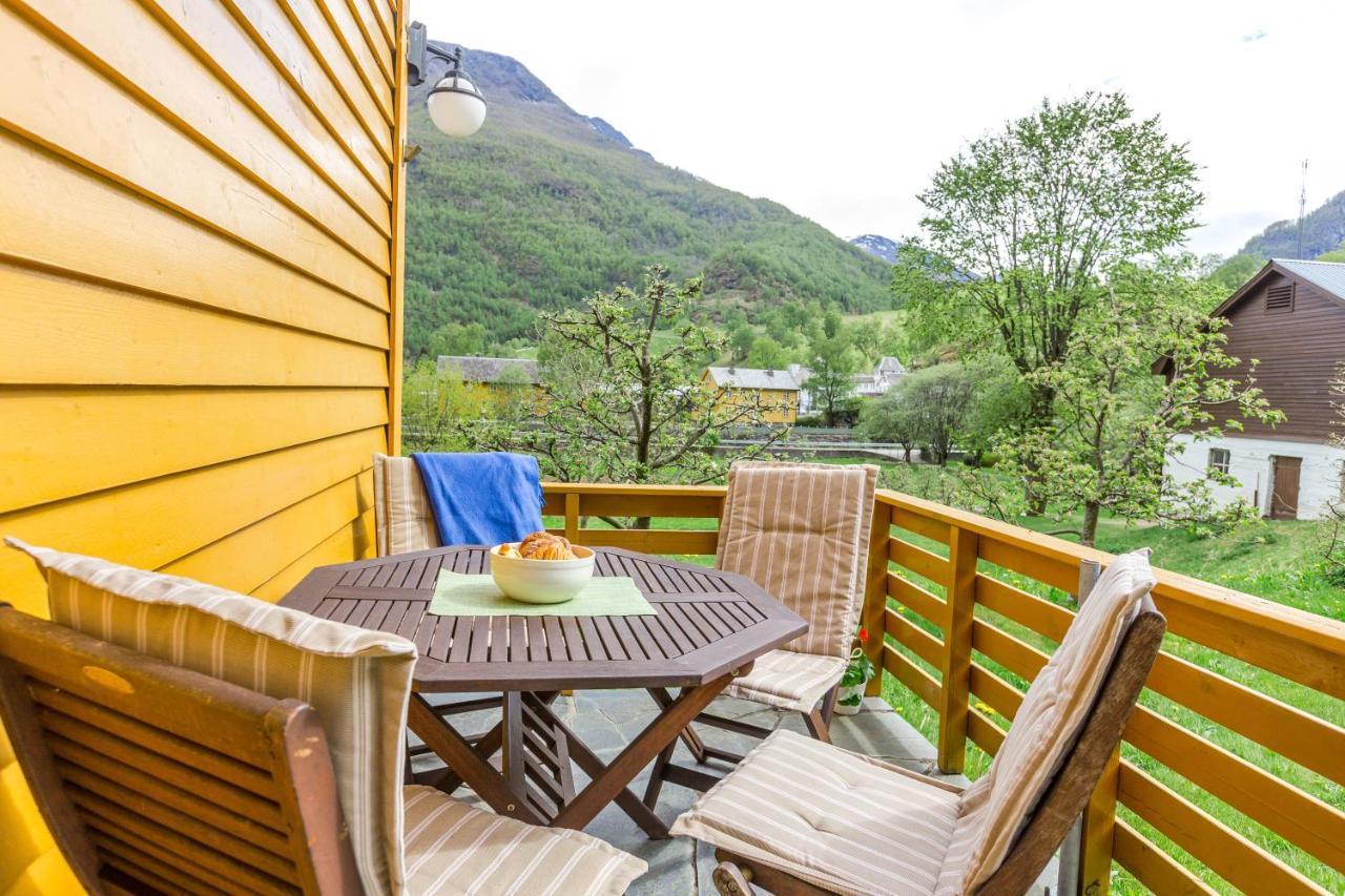 Flam Holiday House Extérieur photo